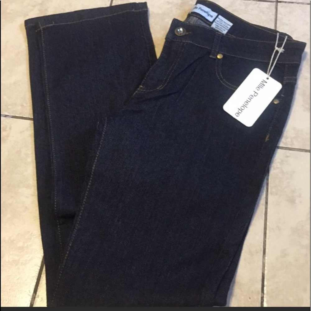 Adorable, comfortable and sexy jeans.